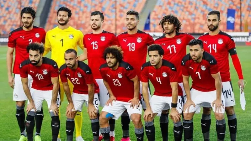 طاقم حكام من مالي لمصر وأنجولا