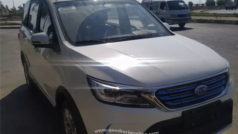 ترخيص اول سيارة كهرباء بالعاشر من رمضان