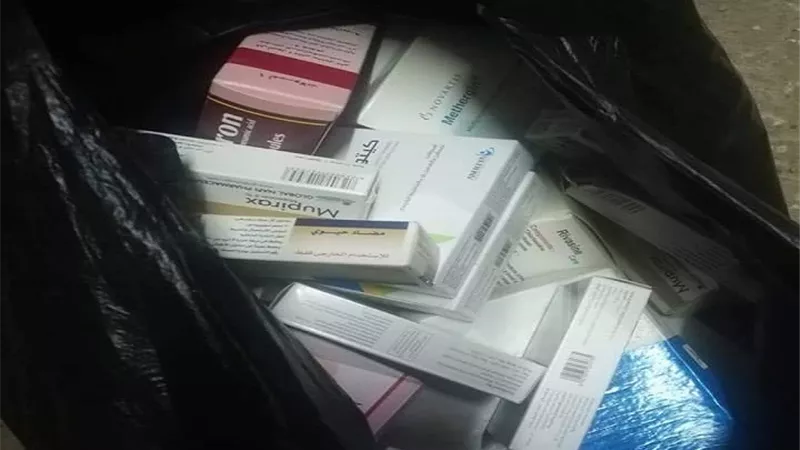 ضبط عيادة نساء وتوليد غير مرخصة بها غرفة عمليات وأدوية منتهية الصلاحية بسوهاج..صور