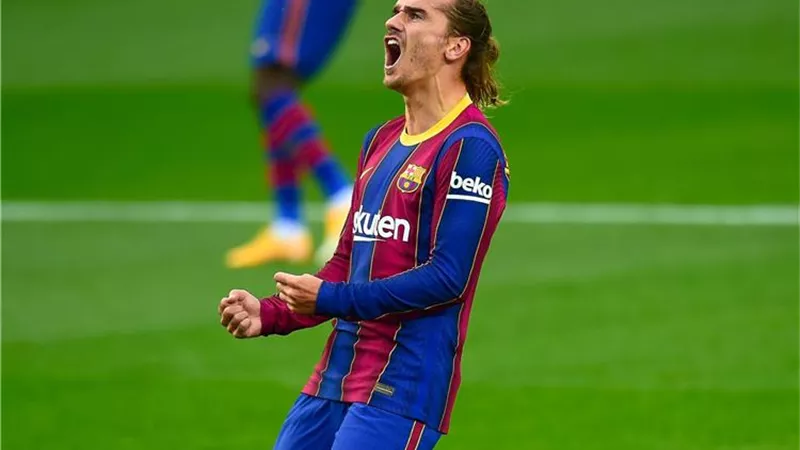 مفاجآت الميركاتو.. أتليتكو مدريد يستعيد جريزمان من برشلونة لمدة موسم