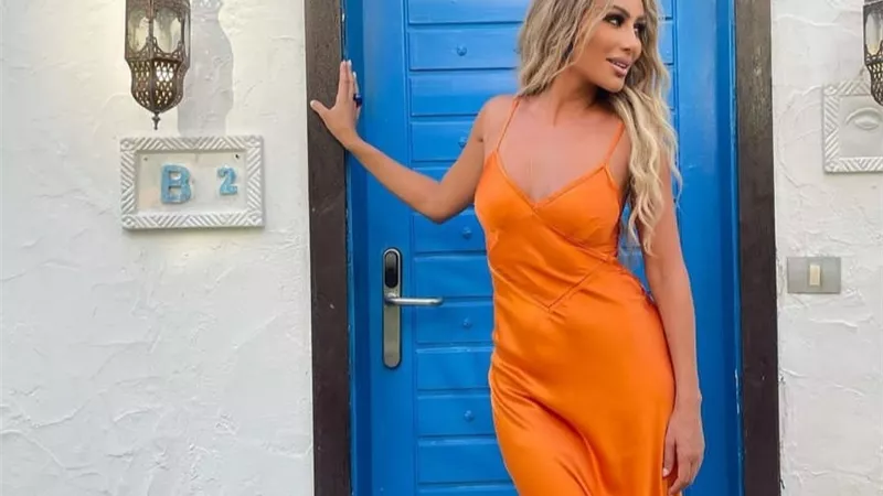 بالصور والفيديو .. مايا دياب ب