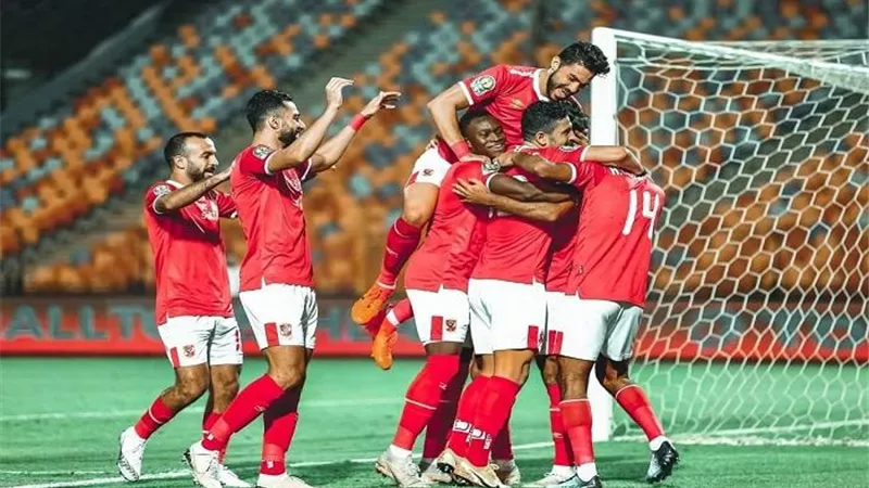 الأهلى يتعاقد مع بديل شريف ومعلول .. تعرف عليهم