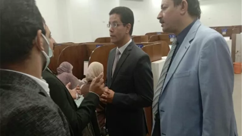الجيزاوي يتفقد سير الامتحانات بهندسة بشبرا ومركز الاختبارات الالكترونية ووحدة التطعيم بالتربية الرياضية