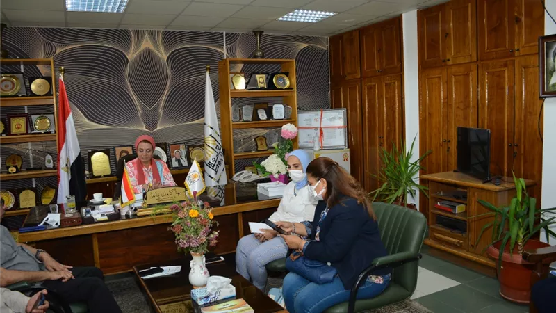 جامعة أسيوط تعلن عن توفيرها لـ13 نقطة ثابتة لتطعيم كافة منتسبيها باللقاح المضاد لفيروس كورونا
