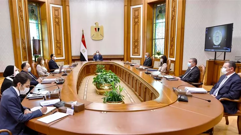 الرئيس السيسي يوجه بتعزيز دور القطاع الخاص وزيادة حصته من إجمالي الاستثمارات