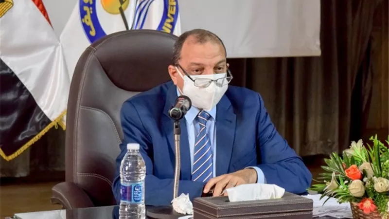 منح دراسية لخريجي مدارس المتفوقين ببنى سويف (STEM)