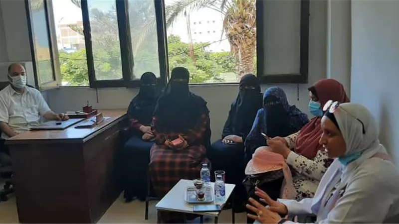 ندوة عن تحورات فيروس كورونا بمستشفي الحمام