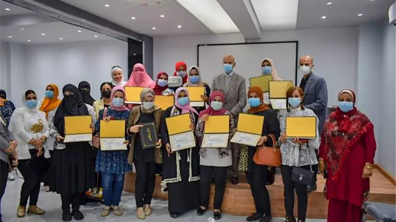 مدير صحة الشرقية يكرم المكتب الإعلامي بالمديرية ومسئولي الإعلام بالإدارات الصحية والمستشفيات