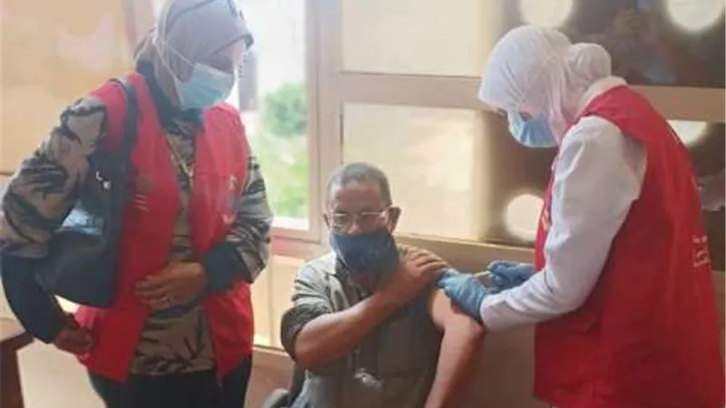 جامعة مطروح تبدأ حملة موسعة لتطعيم طلابها بلقاح كورونا