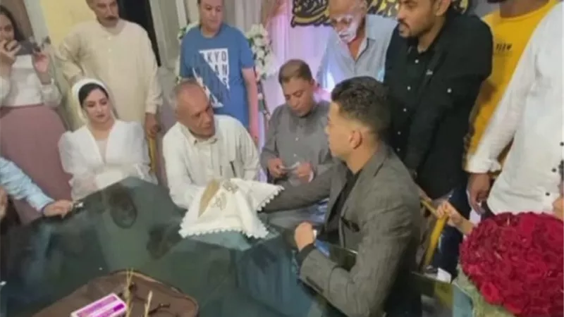 امام عاشور وحقل عقد