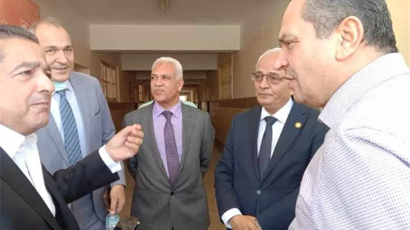 نائب وزير التعليم ومدير تعليم القاهرة يتفقدان مدارس العاصمة الادارية الجديدة.. بالصور