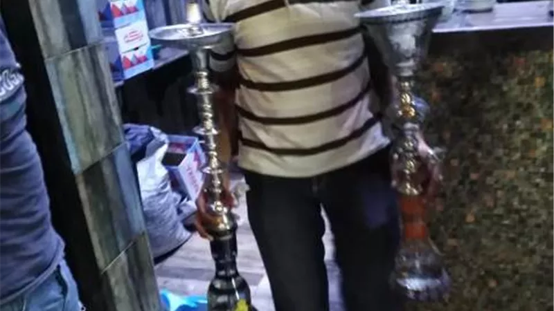 حملات مستمرة لمتابعة تطبيق الإجراءات الإحترازية ضد كورونا في دمياط
