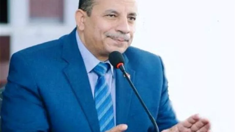 تعليم قنا يطلق جولاته بأتوبيس مبادرة 