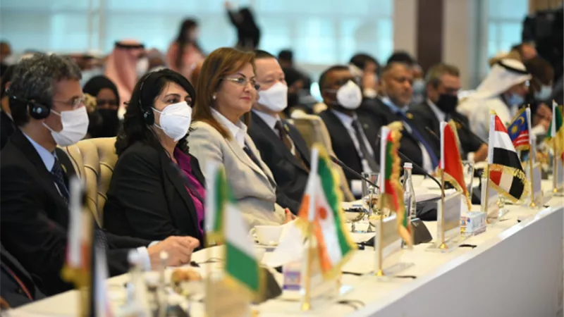 وزيرة التخطيط تشارك باجتماع المائدة المستديرة لمحافظي مجموعة البنك الإسلامي للتنمية