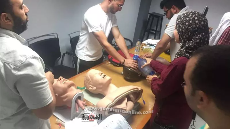 بدء تدريب الطاقم الطبي بجنوب سيناء على الإنعاش القلبي الرئوي ودعم اساسيات الحياة .. صور