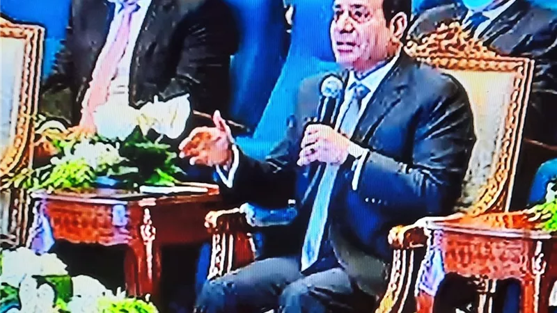 السيسى : زيادة موارد صندوق تحيا مصر لتحقيق المزيد من الخدمات للمواطنين