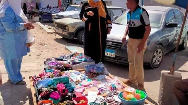 وتستمر جولات التوعية الميدانية باخطار كورونا باسواق مطروح