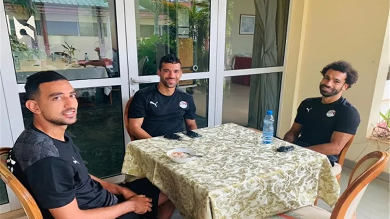 محمد صلاح يصل الى الجابون
