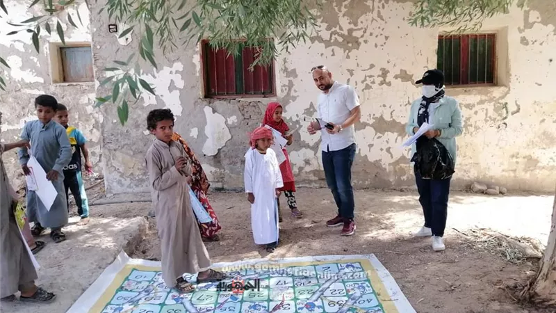 تواصل اللقاءات المجتمعية وحملات طرق الأبواب لشركة مياه الشرب بالبحر الأحمر