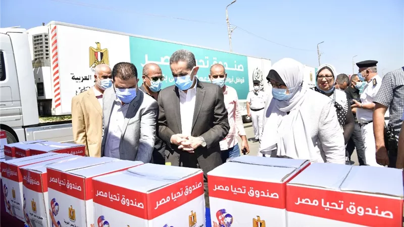 محافظ الغربية يتفقد أكبر قافلة مساعدات لدعم الأسرالأولى بالرعاية-صور