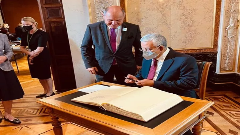 المستشار الدكتور حنفي جبالي رئيس مجلس النواب يلتقي بنظيره النمساوي