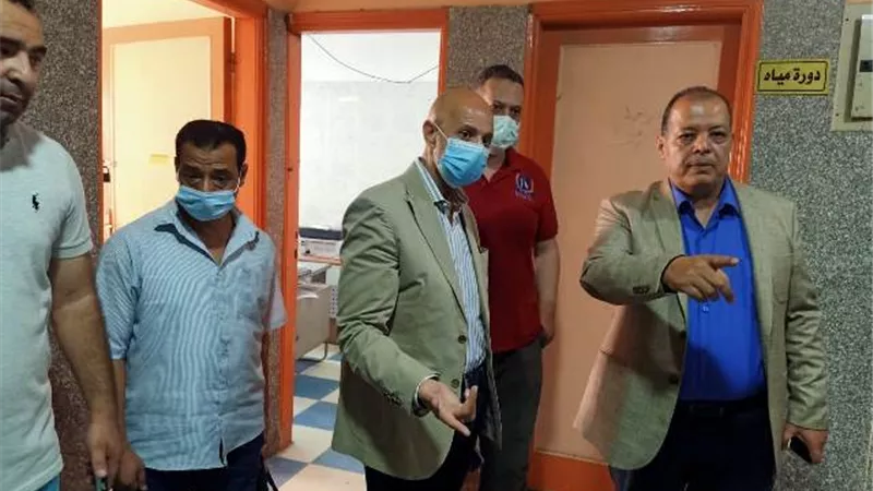 تطعيم المواطنين بلقاح كورونا واستخراج الشهادات المعتمدة بالمركز الطبي بأبوحماد