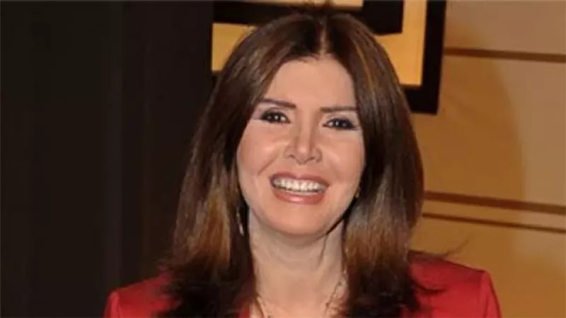 تفاصيل حريق شركة بجوار منزل الفنانة ميرفت أمين .. صور