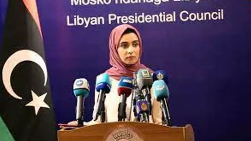 المتحدثة باسم «الرئاسي الليبي» تدعو جميع الأطراف إلى الإلتزام بوقف إطلاق النار