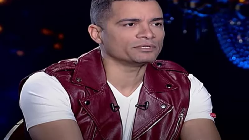 حسن شاكوش يعتذر لعازفى الايقاع والطبالين بعد قرار 