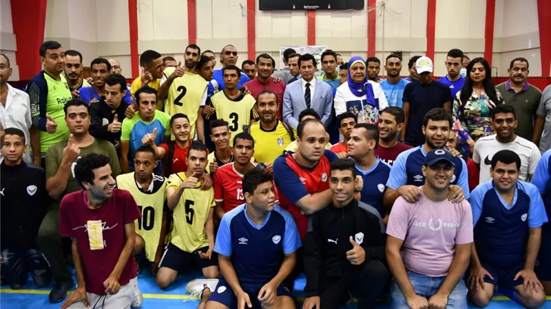 وزير الرياضة يحضر بطولة الجمهورية لكرة القدم باتحاد الإعاقات الذهنية
