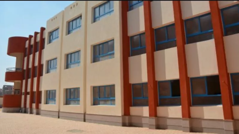 استعدادا للدراسة.. ٦ مدارس تحت الإنشاء ببورسعيد