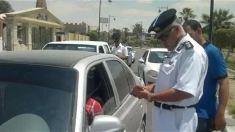 أبرزها السرعة الزائدة .. المرور : ضبط 4472 مخالفة متنوعة فى يوم
