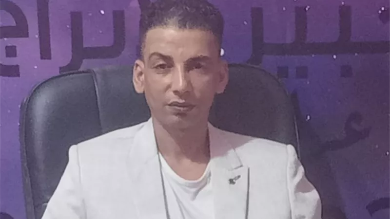 خبير أبراج يكشف أسباب اختلاف صفات التوأم