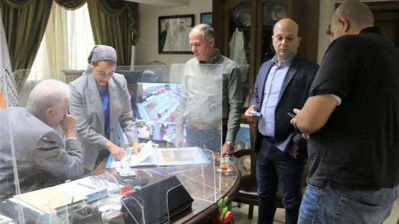 فودة يلتقي وفد مجمع الإصدارات المؤمنة والذكية لبحث إصدار