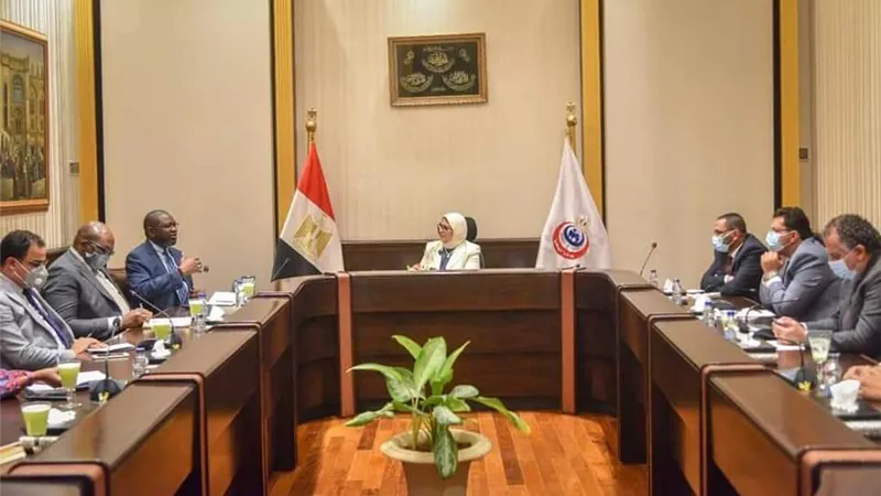 وزيرة الصحة تؤكد استعداد مصر لتوفير اللقاحات للأشقاء الأفارقة بالتوازي مع تحقيق الاكتفاء الذاتي