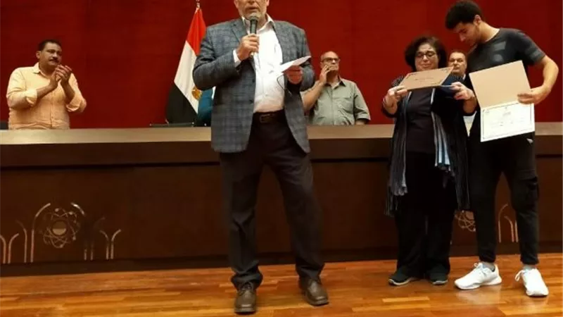 تعرف على الفائزين بمهرجان المسرح الجامعى بمجمع الفنون والثقافة فى جامعة حلوان.. بالأسماء