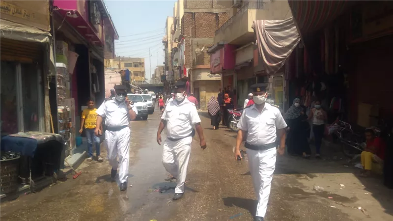تحرير ١٢٤ محضر وإزالة إدراية فى حملة مرافق بمدينة الأقصر