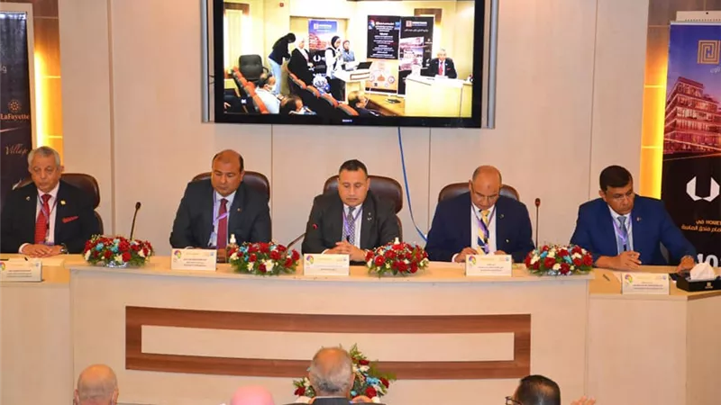 رئيس جامعة الإسكندرية يفتتح المؤتمر الدولي التاسع عشر لكلية التجارة عن دور الإبتكار والمعرفة والرقمنة فى دعم منظمات الاعمال
