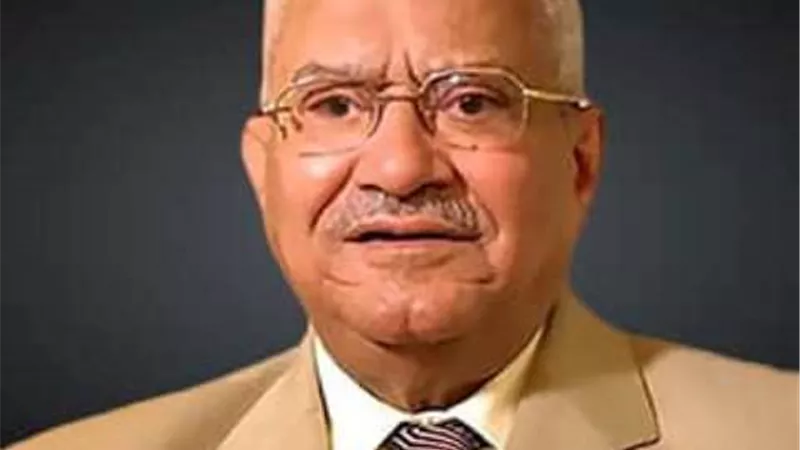 سيدات الأعمال بالإسماعيلية تنعي وفاة رجل الأعمال محمود العربي