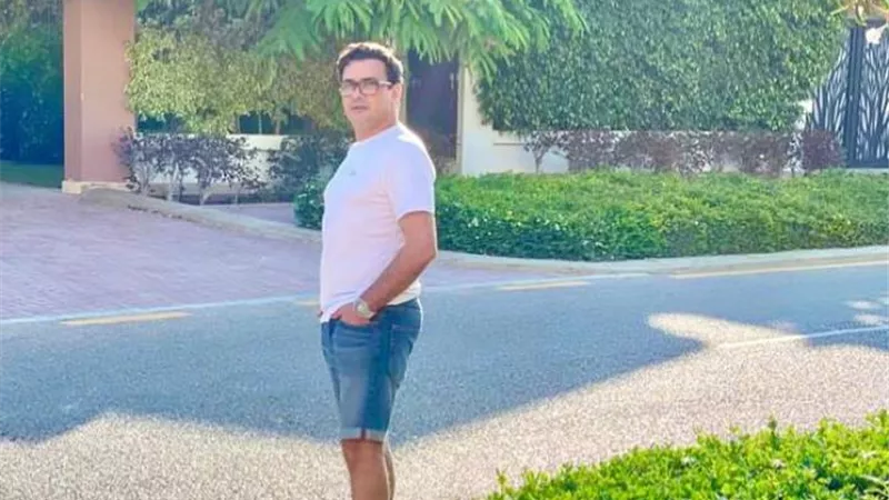 بإطلالة مبهجة .. محمد رجب يشعل إنستجرام