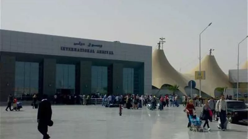 جمارك مطار الغردقة تحبط محاولة تهريب أدوية بشرية لعلاج السرطان