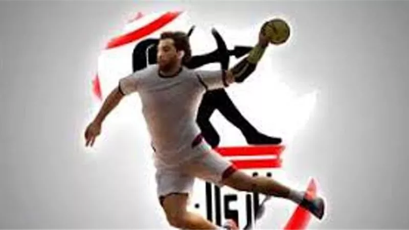 احمد الاحمر قائد الزمالك يرفع كأس السوبر الافريقى لكرة اليد