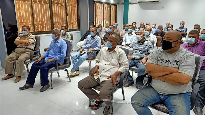 وكيل وزارة الصحة بالشرقية يجتمع بمراقبي ومفتشي الأغذية لمناقشة خطة العمل