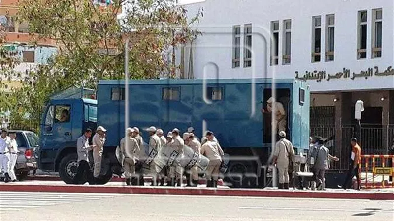 اليوم.. أولى جلسات محاكمة متهمين بقتل صديقهما واخفاء جثته فى منطقة جبلية بالغردقة