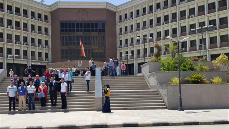 مجلس جامعة أسيوط يوافق على تعيين 12 أستاذاً بعدد من كليات الجامعة