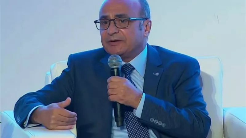 وزير العدل : خانة الديانة موجودة في البطاقة الشخصية لهذا السبب