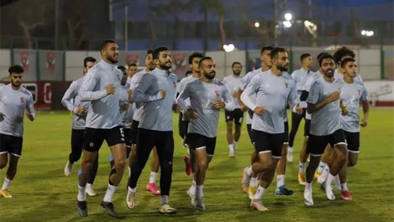استعدادا للسوبر.. الدوليون ينتظمون فى تدريبات الأهلى