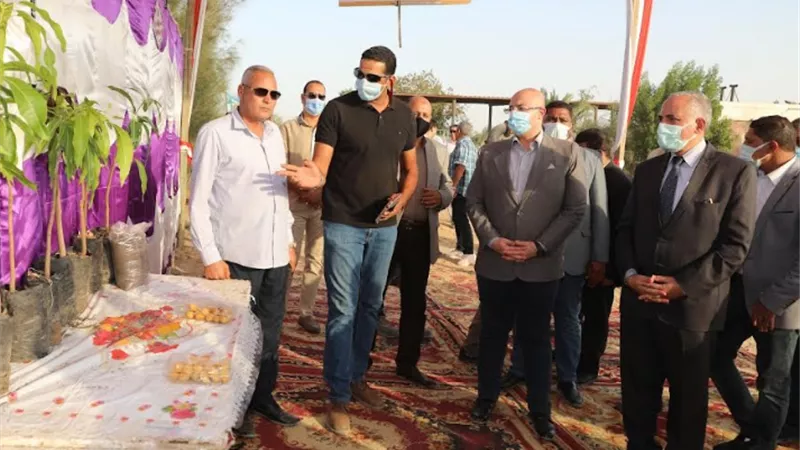 وزير الري ومحافظ بني سويف يتفقدان مخر سيل سنور