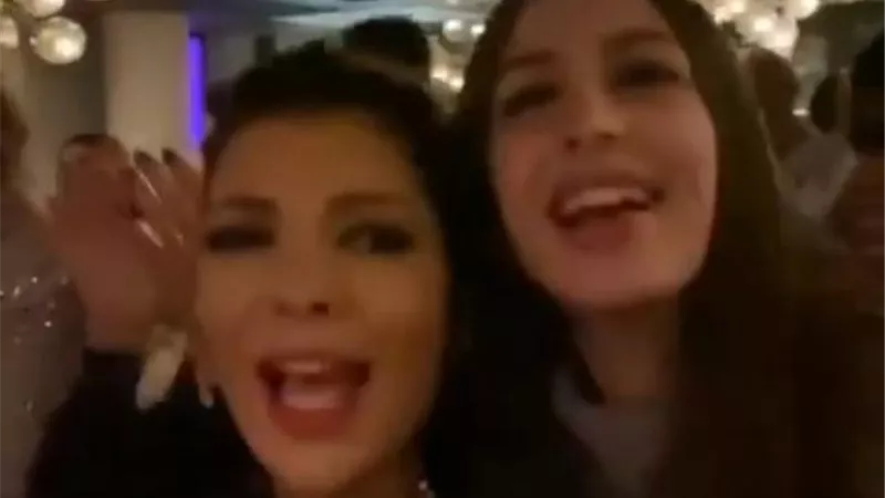 جنات تهنئ اصالة بزواجها الرابع 