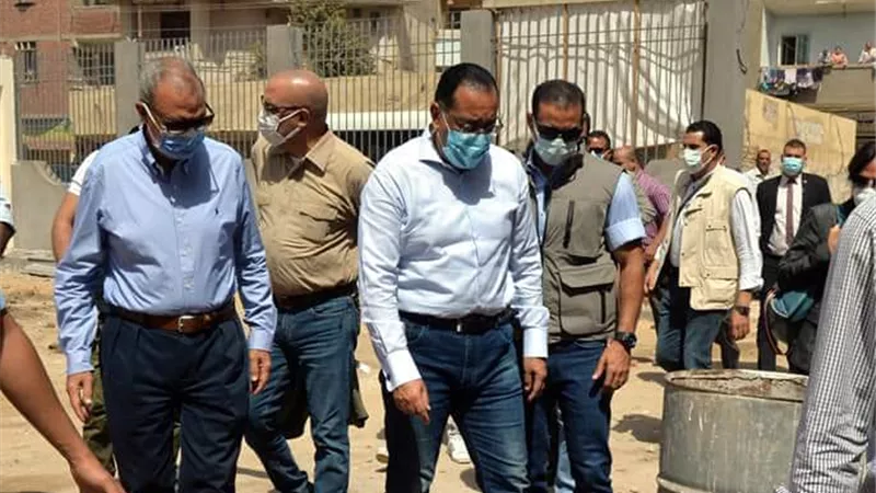بدأها بقرى شبين القناطر .. بالصور ..جولة رئيس الوزراء لتفقد مشروعات حياة كريمة بالقليوبية